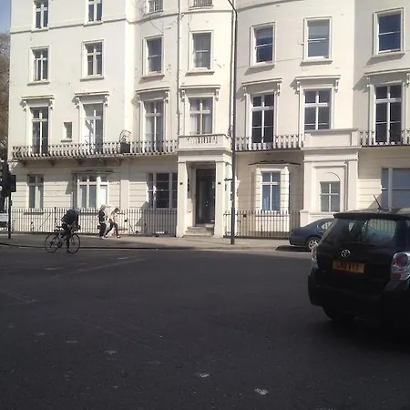 Central London Budget Hotel
